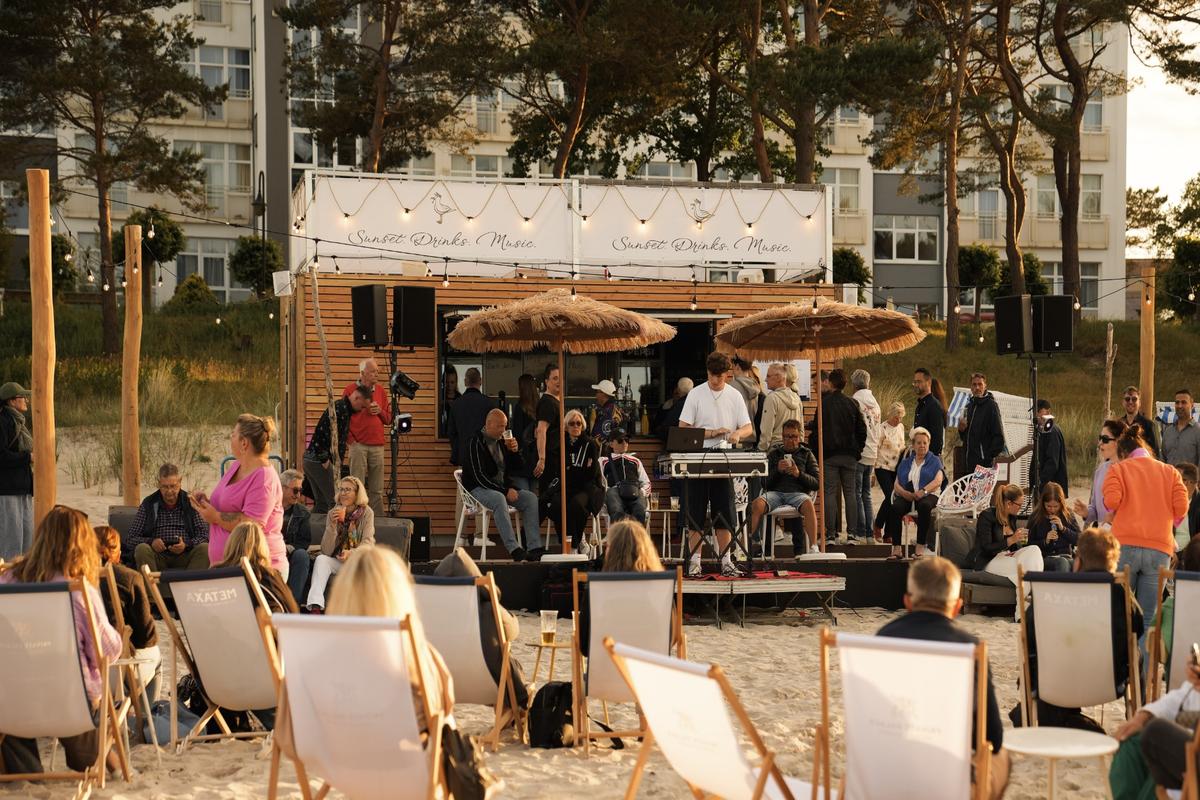 Beach bar Arkona Beach belonging to Arkona Strandhotel on Rügen