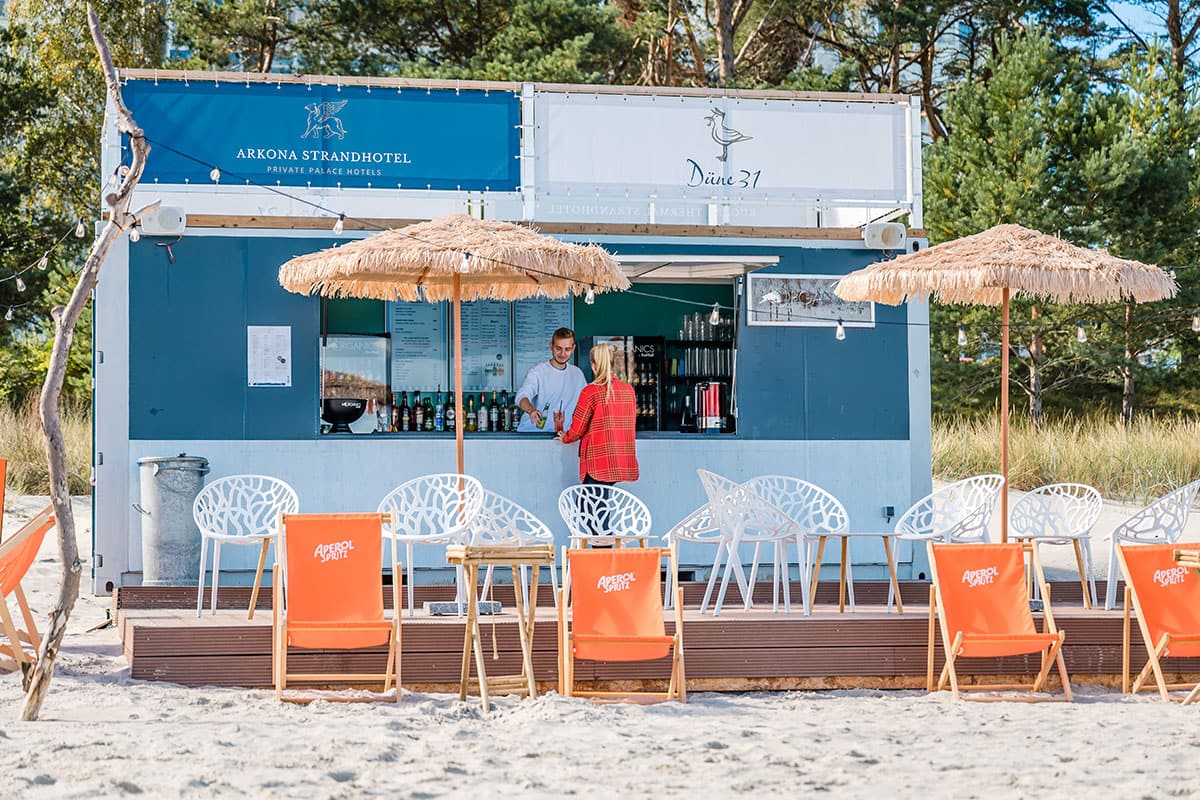 Beach bar Düne 31 belonging to Arkona Strandhotel on Rügen